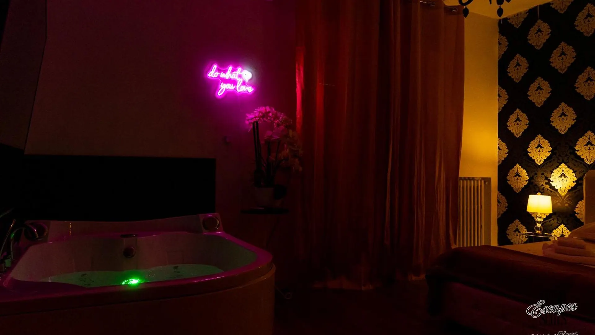 Apartmán Lush Escape Suites - Hottube And Sauna Bari Itálie